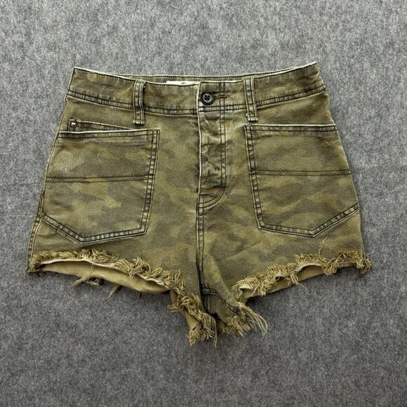 Free People Pants - Free People We The Free Santa Cruz Cut Off Shorts Women's Sz 28 Button Fly Camo